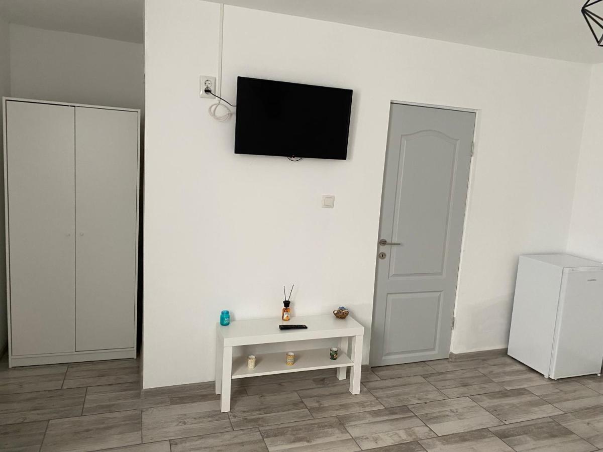Camere De Inchiriat David Casa David Corbu Buitenkant foto