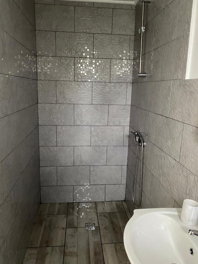 Camere De Inchiriat David Casa David Corbu Buitenkant foto